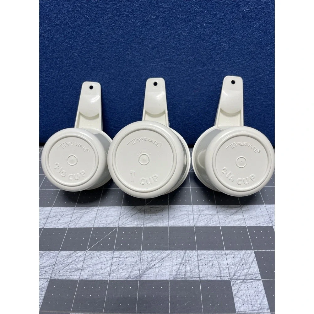 Tupperware #761 #762‎ #763 White Measuring Cup REPLACEMENT 2/3 3/4 1 Cup